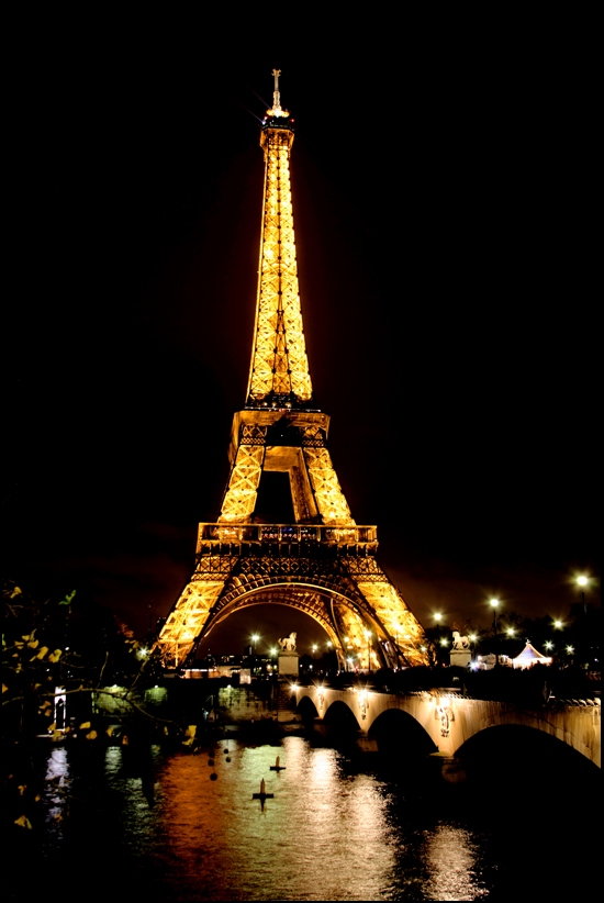 Eiffel Tower Canvas 24 x 36 Print# 9228